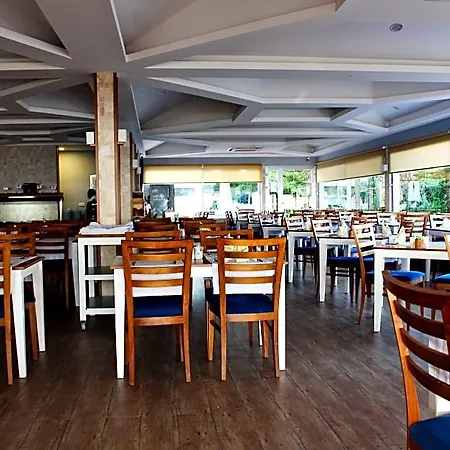 Side Bay Hotel 3*
